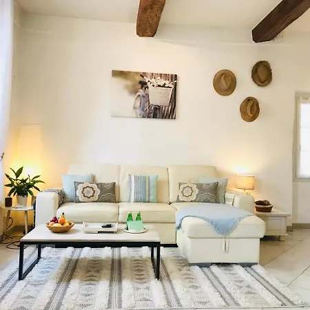 Carousel Αντίμπ