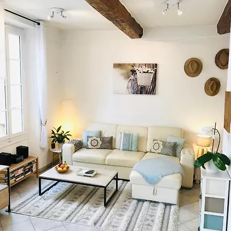 Διαμέρισμα Carousel